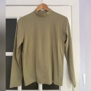 SOLD Vintage Green Beige Turtleneck